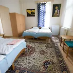 Alojamento de Acomodação e Pequeno-almoço Bendeguz Balatonföldvár