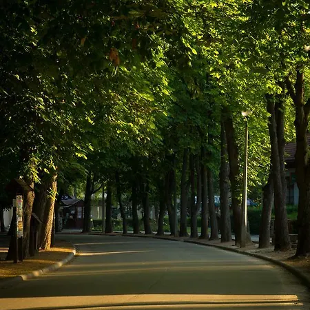 Bendeguz לינה וארוחת בוקר